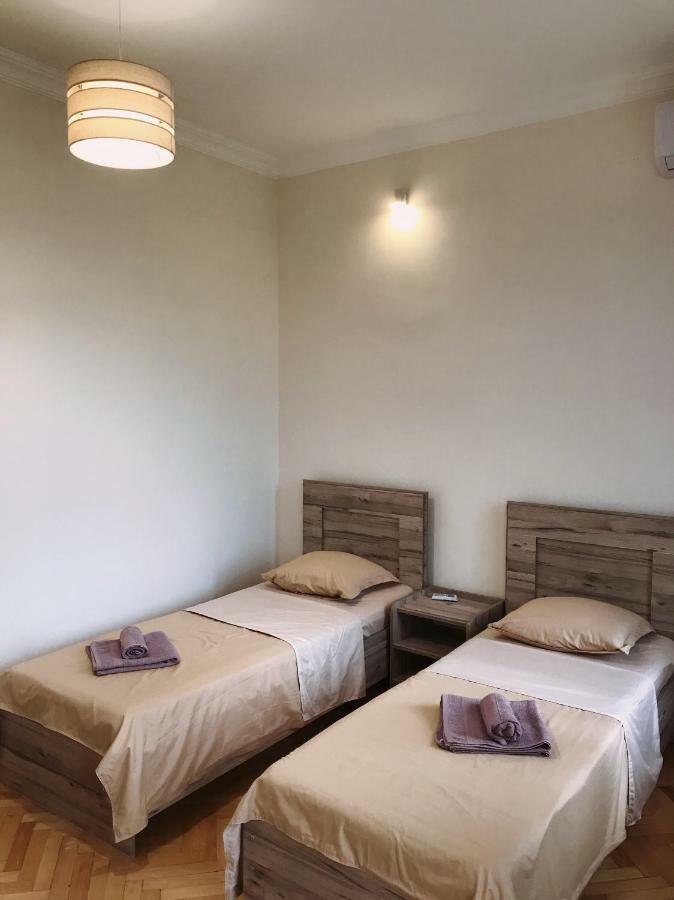 Room 4 U Szenaki Kültér fotó